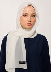 HOUSE OF MODEST- BEYAZ ŞİFON ŞAL